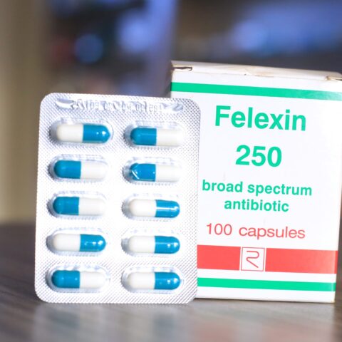 Felexin caps