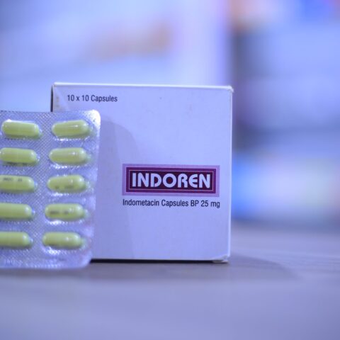 Indoren caps