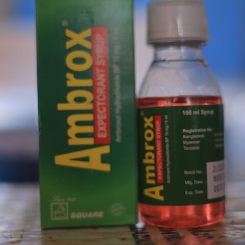 Ambrox Expectorant syrup 100ml