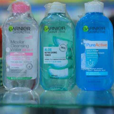 Garnier skin active